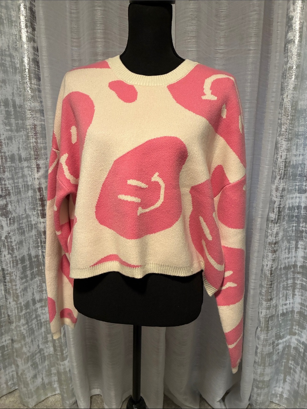 moon & madison Pink and Cream Abstract Crewneck Sweater